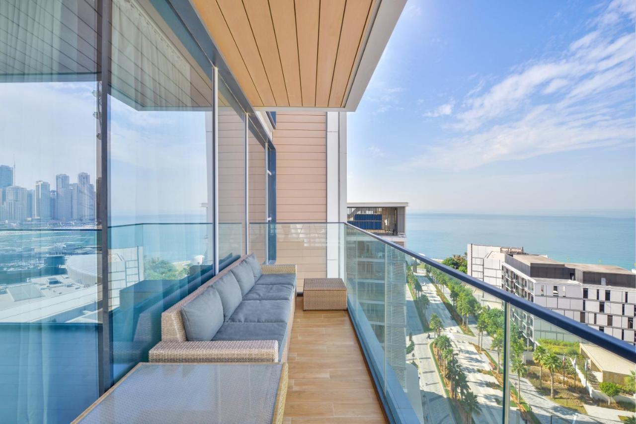 Luxurious 3 Bedroom W Maidroom In Bluewaters Island Dubái Exterior foto