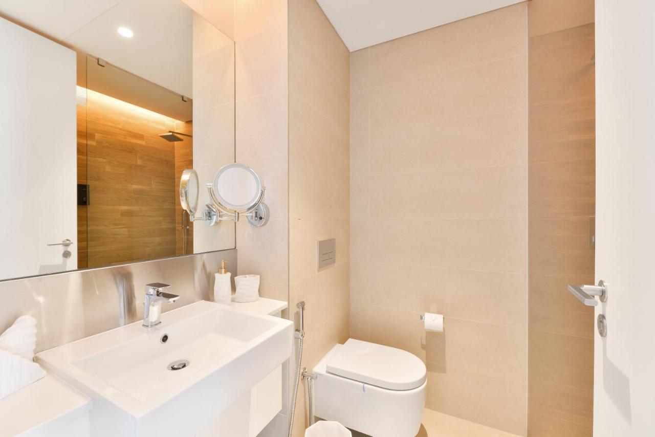 Luxurious 3 Bedroom W Maidroom In Bluewaters Island Dubái Exterior foto